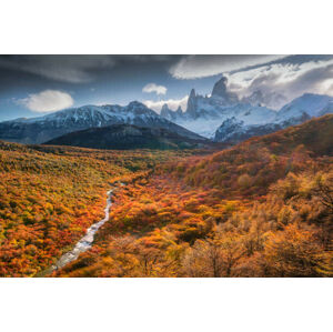 Umělecká fotografie Autumn Fitz Roy, Argentina., FEBRUARY, (40 x 26.7 cm)