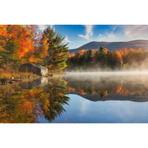Umělecká fotografie Beautiful Autumn colors and reflections, Adria  Photography, (40 x 26.7 cm)