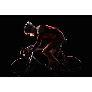 Umělecká fotografie cyclist on black background, Stanislaw Pytel, (40 x 26.7 cm)