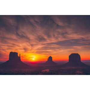 Umělecký tisk Monument Valley sunrise, LordRunar, (40 x 26.7 cm)