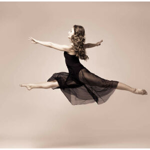 Umělecká fotografie Ballet dancer woman black dress. Studio shot., utkamandarinka, (40 x 40 cm)