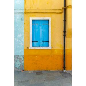 Umělecká fotografie Yellow house with blue window, colorful, imageBROKER/Moritz Wolf, (26.7 x 40 cm)