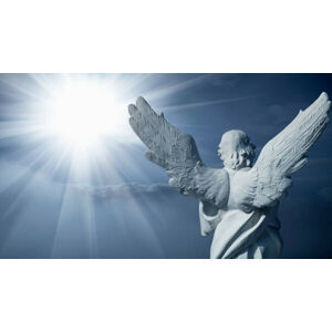 Umělecká fotografie Angel of heaven. Ancient statue against, Iurii Kuzo, (40 x 22.5 cm)