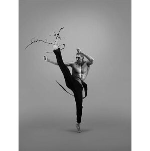 Umělecká fotografie Male athlete kicking liquid splash, Jonathan Knowles, (30 x 40 cm)