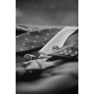 Umělecká fotografie luxury men's cufflinks, KucherukAndrey, (26.7 x 40 cm)