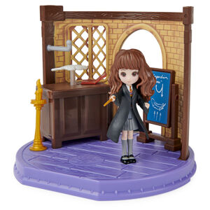 Hračka Harry Potter - Witchcraft classroom with Hermione