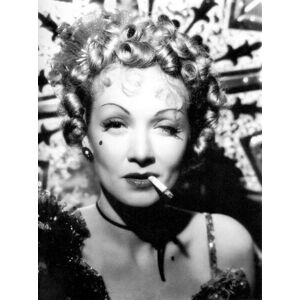 Umělecká fotografie Marlene Dietrich, Destry Rides Again 1939 Directed By George Marshall, (30 x 40 cm)