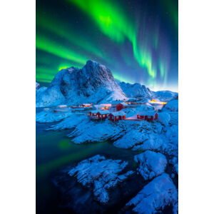 Umělecká fotografie Northern lights with Festhelltinden peak and, Copyright by Boonchet Ch., (26.7 x 40 cm)