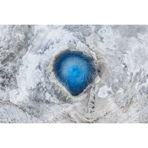 Umělecká fotografie Close up drone shot showing a, Abstract Aerial Art, (40 x 26.7 cm)